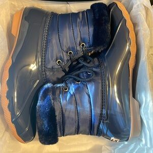 London Fog Collecton Boots